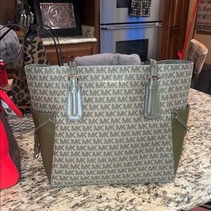 Michael Kors Green Signature Tote